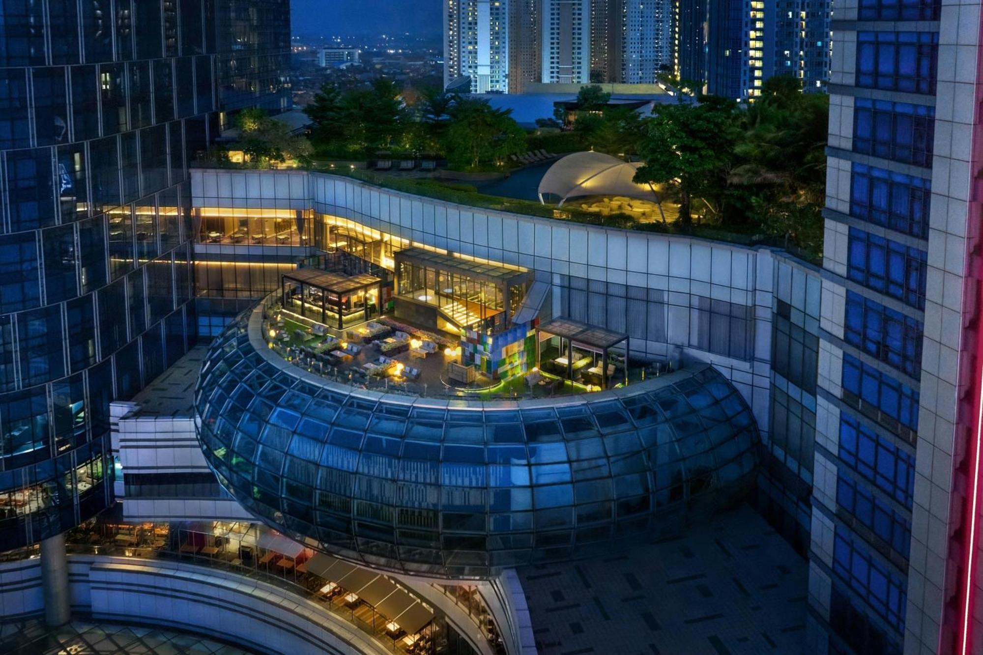 Four Points By Sheraton Surabaya, Pakuwon Indah Dış mekan fotoğraf